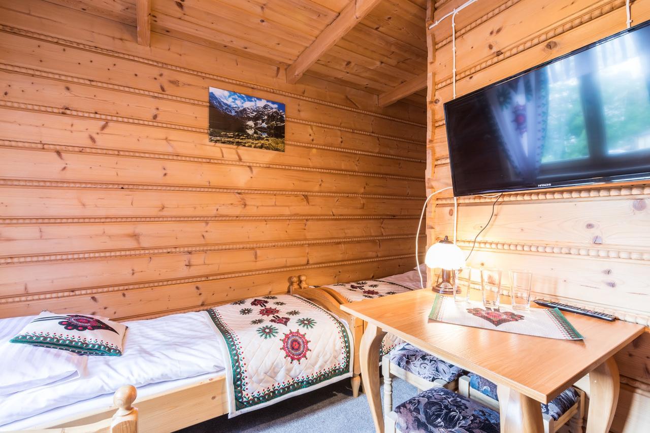 Janik Bed & Breakfast ซอมบ์ ภายนอก รูปภาพ